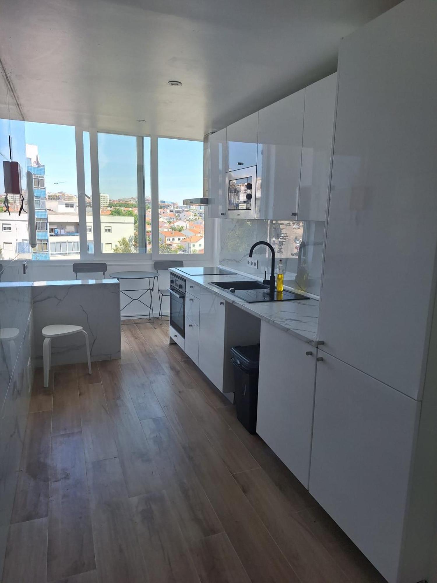Lisbon South Bay Rooms 2 アルマダ エクステリア 写真