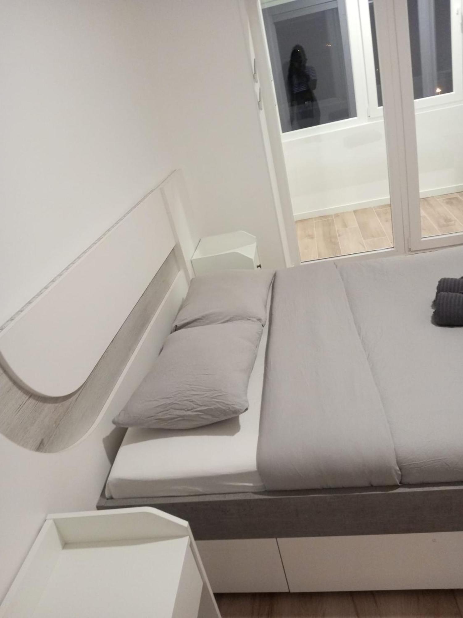 Lisbon South Bay Rooms 2 アルマダ エクステリア 写真