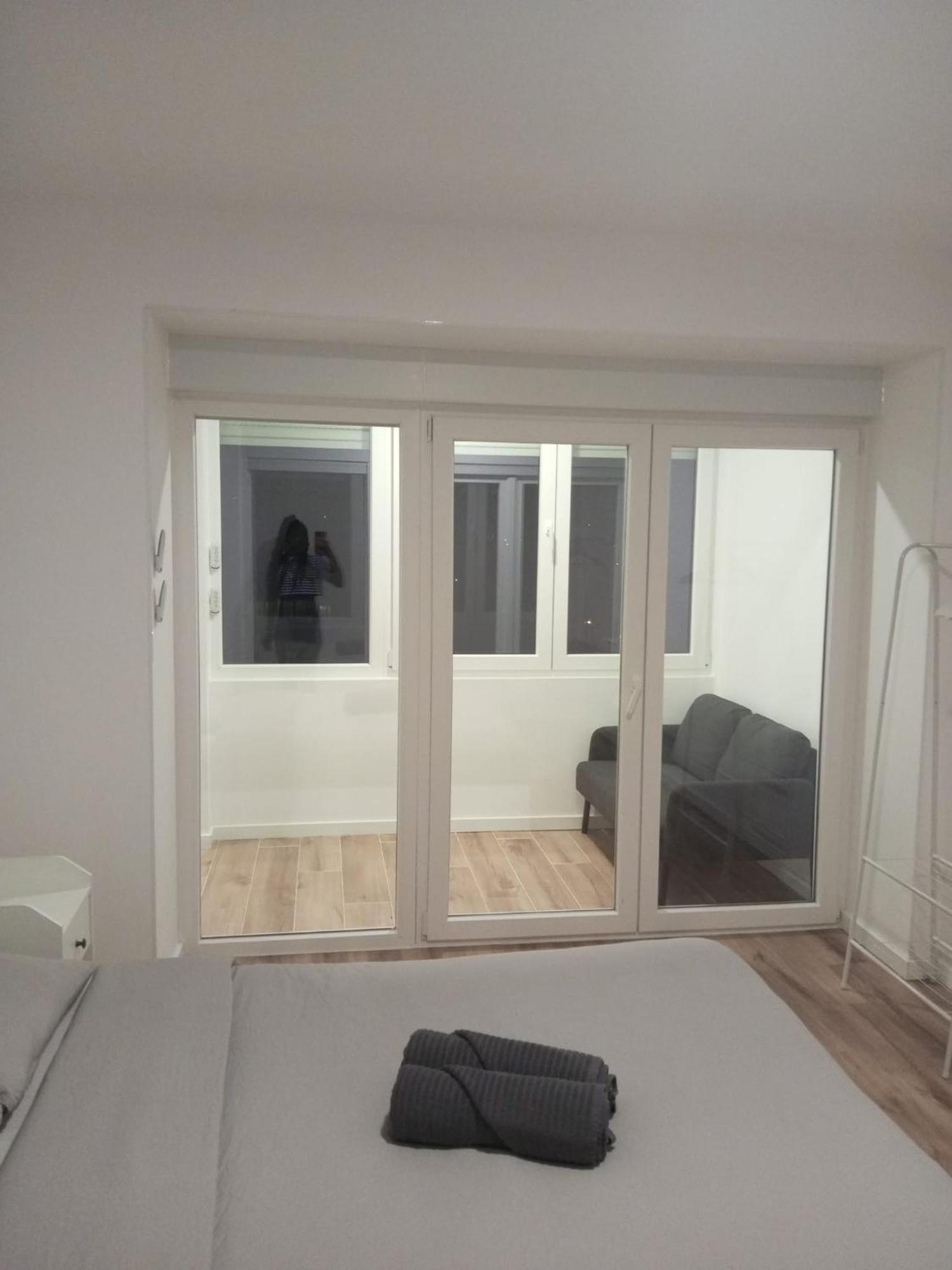 Lisbon South Bay Rooms 2 アルマダ エクステリア 写真